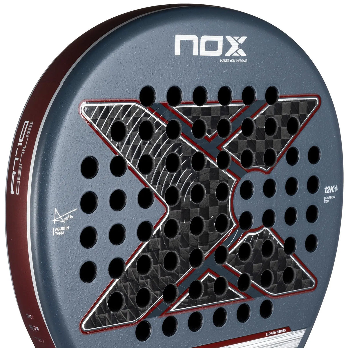 Pala Pádel Nox AT10 Luxury Genius 12K Agustin Tapia 2025