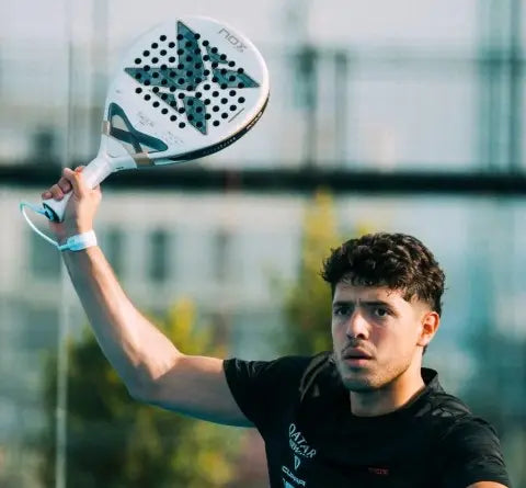 Pala Pádel Nox AT10 Genius 12K Alum Xtrem Lite Agustín Tapia