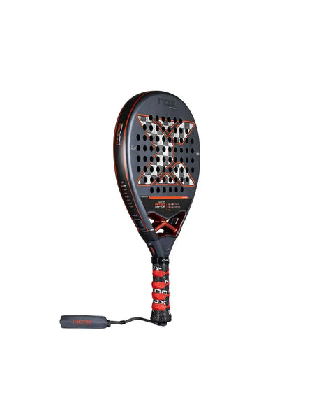 Pala Pádel Nox AT10 Luxury Genius 18K Alum Agustin Tapia 2025