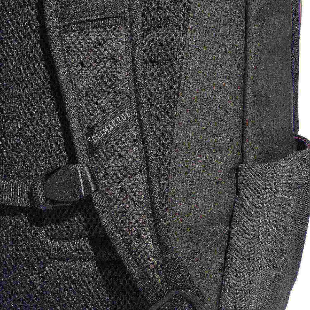 Mochila adidas Terrex Day Pack Preto Carvão