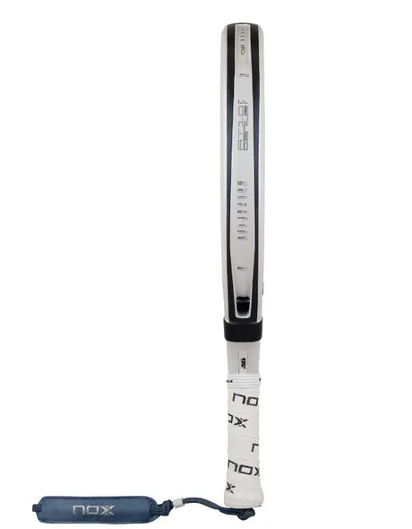 Pala Pádel Nox AT10 Genius 12K Alum Xtrem Lite Agustín Tapia