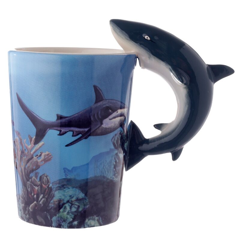 Caneca de Cerâmica com Alça em Forma de Tubarão Lisa Parker